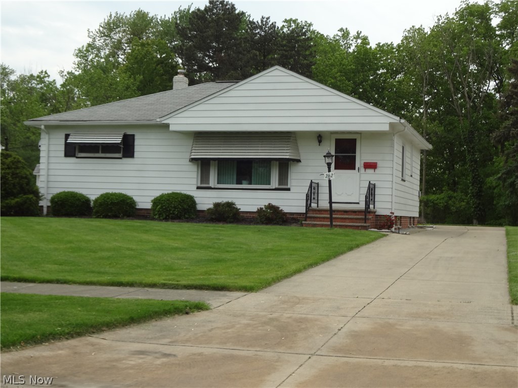 EXTRA  Clean Ranch -Newer Windows -Newer HVAC & C-Air -Rec Room - All Appliances stay - Enclosed patio attached to garage -Nice size back yard
Basement has been water proofed