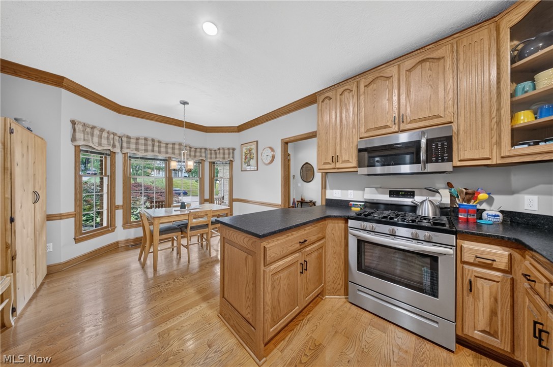 Gale Heights Vineyard - Residential