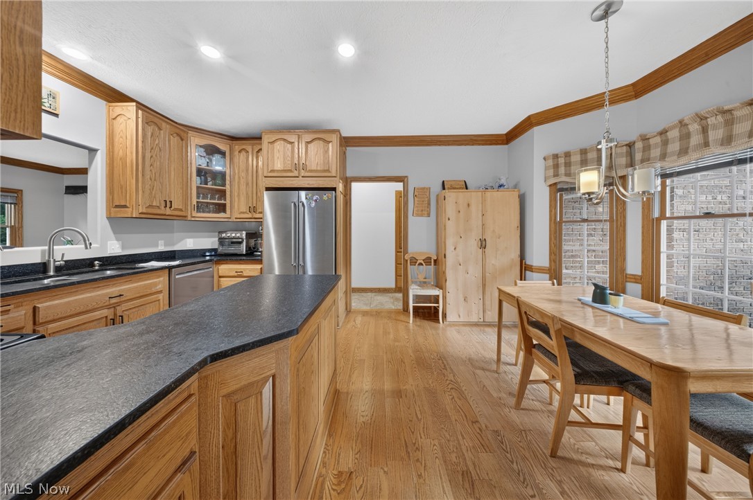 Gale Heights Vineyard - Residential