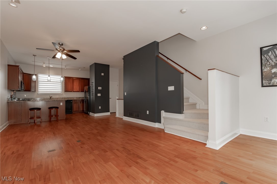 Larchmere Court Condos - Residential