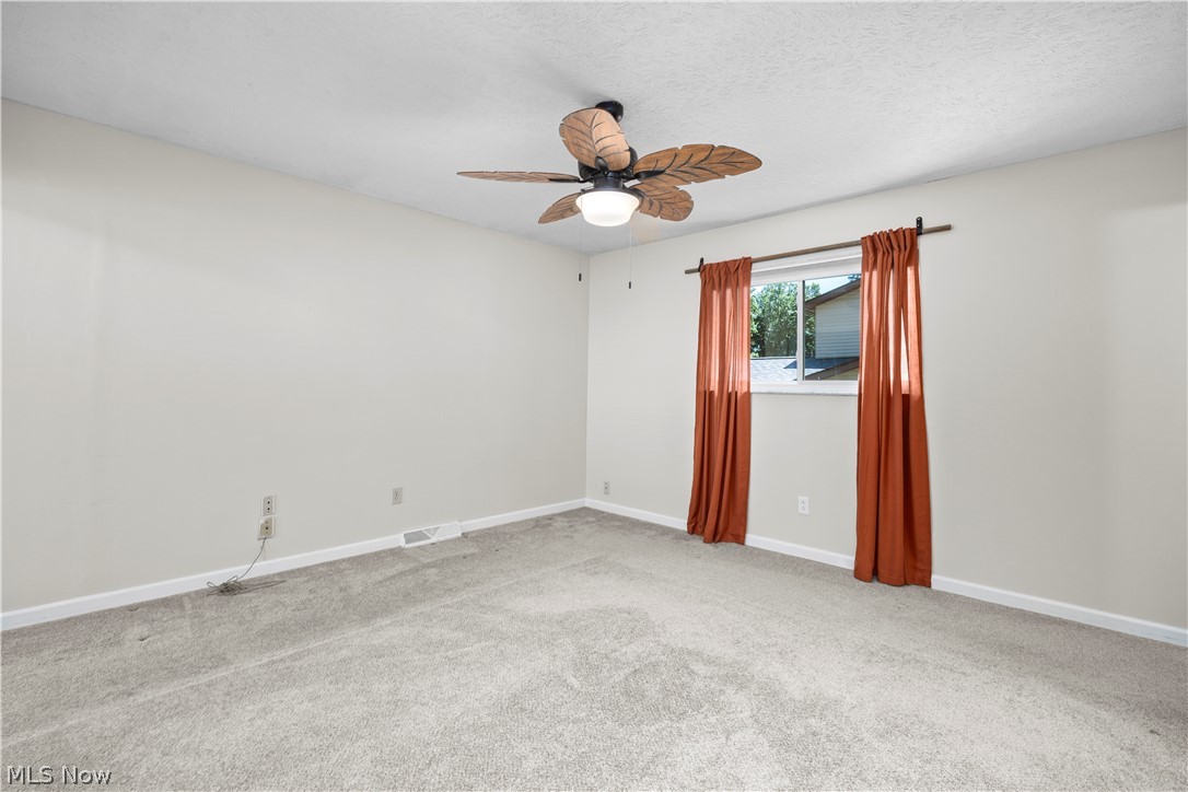 MEADOW RIDGE AREA - Residential
