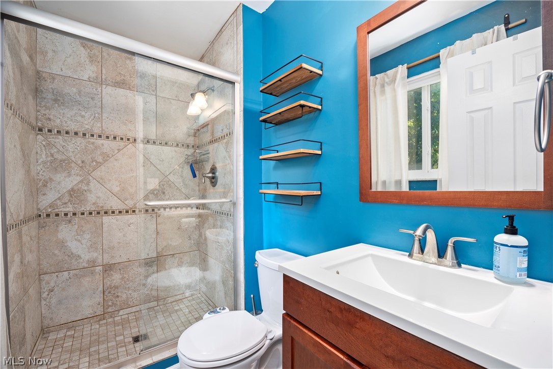 MEADOW RIDGE AREA - Residential