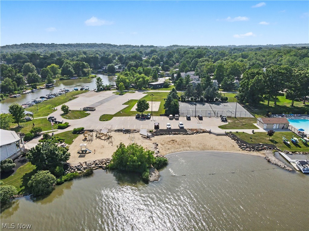 Aurora Shores Sub #11 - Residential