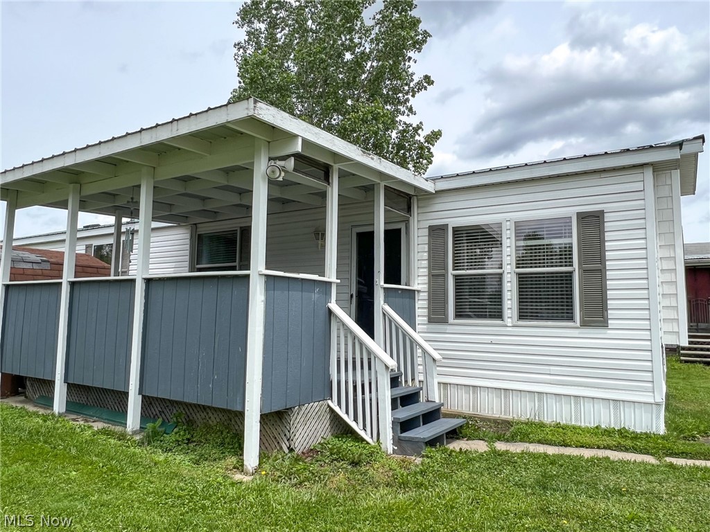 Charming modern living meets unmatched comfort at Lea Crest Estates!

Welcome to 360 S Main Street, Unit 683—a well maintained, spacious oasis designed for hassle-free, low-maintenance living. Located in the tranquil community of Lea Crest Estates, this all-electric manufactured home from 2002 perfectly combines contemporary design with an exceptional sense of tranquility.

Step inside to experience a bright and expansive layout, featuring a distinctive step-down kitchen—a chef’s dream equipped with ample storage for all your cooking essentials. The split-floor plan leads you to a private master retreat, complete with a generous walk-in closet and a luxurious en-suite bathroom that boasts both a standalone shower and a deep soaking tub.

The seamless indoor-outdoor living experience enhances this remarkable home. Enjoy your mornings with a steaming cup of coffee or relax in the evening breeze on your 16' x 10' covered porch. Extra storage is available in the 8' x 10' shed.
Additionally, enjoy peace of mind knowing the metal roof and skirting were replaced in 2025. Don’t miss your opporunity to take advantage of this well maintained home with low cost, low maintenance in this quiet community.