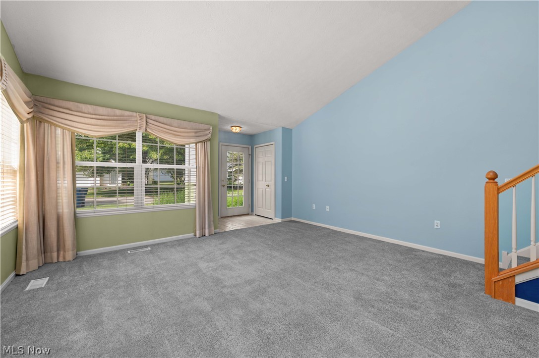 Falls Pointe - Residential