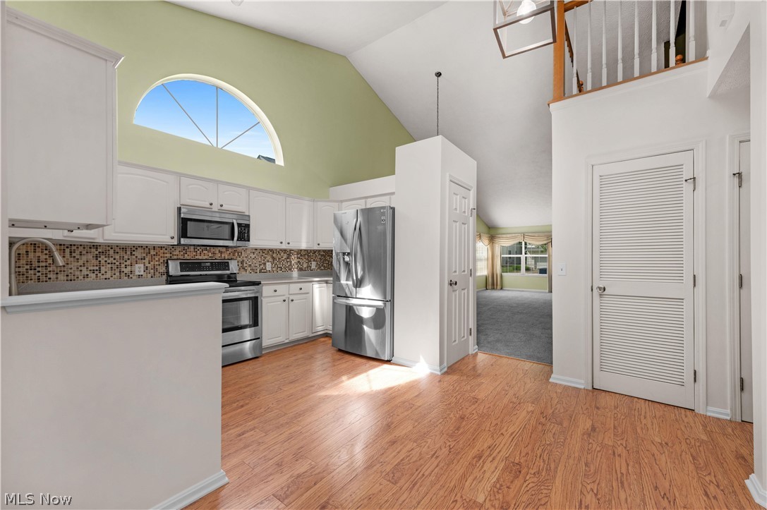 Falls Pointe - Residential