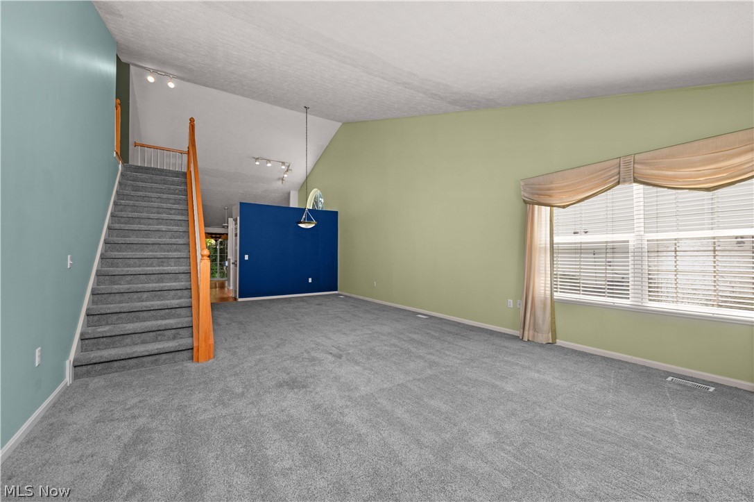 Falls Pointe - Residential