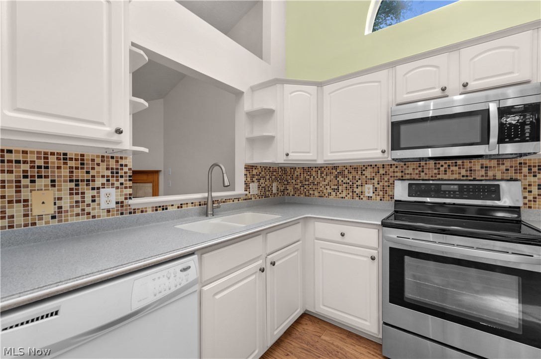 Falls Pointe - Residential