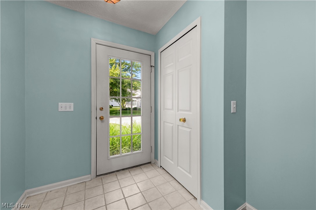 Falls Pointe - Residential