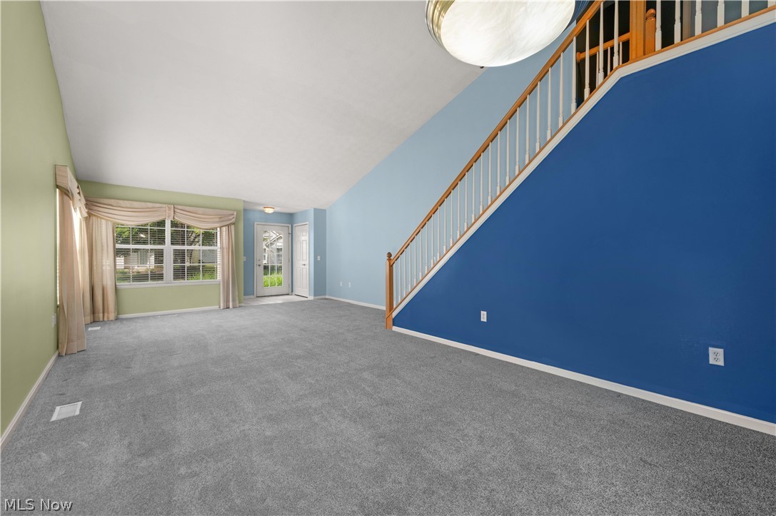Falls Pointe - Residential