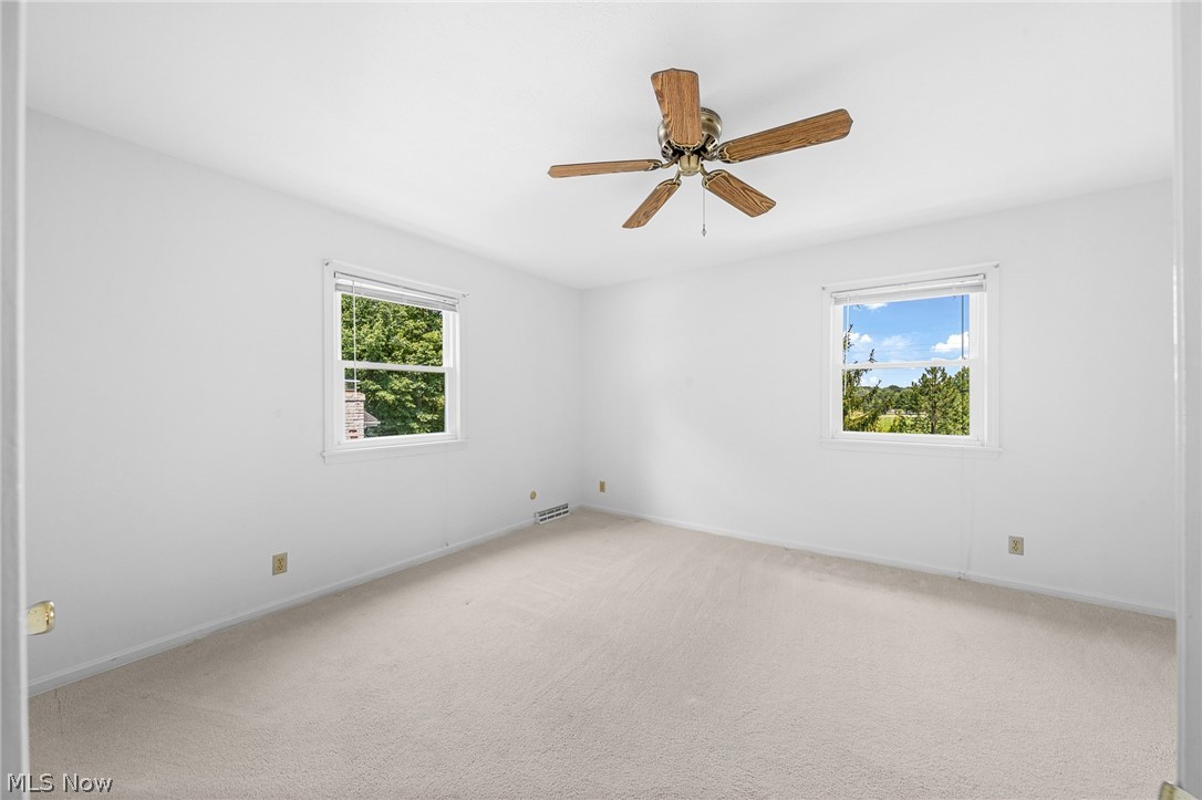 VALLEY FORGE EST - Residential