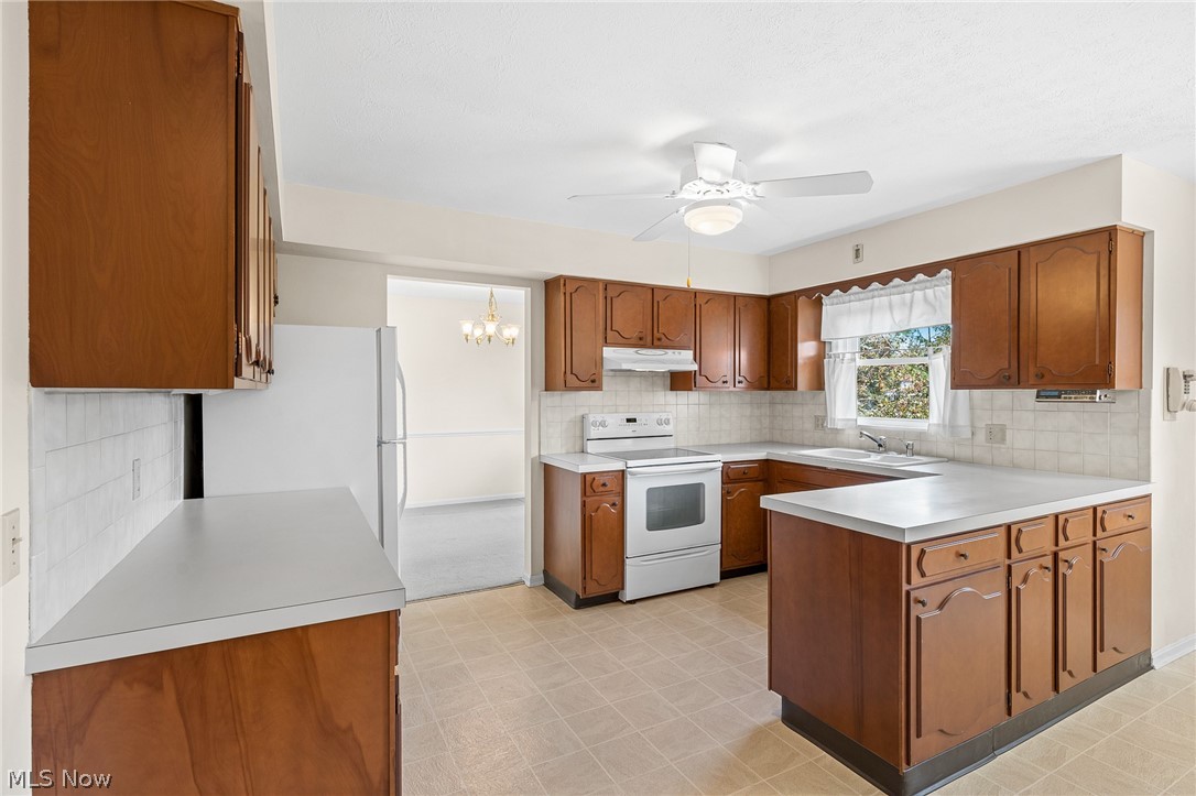 VALLEY FORGE EST - Residential
