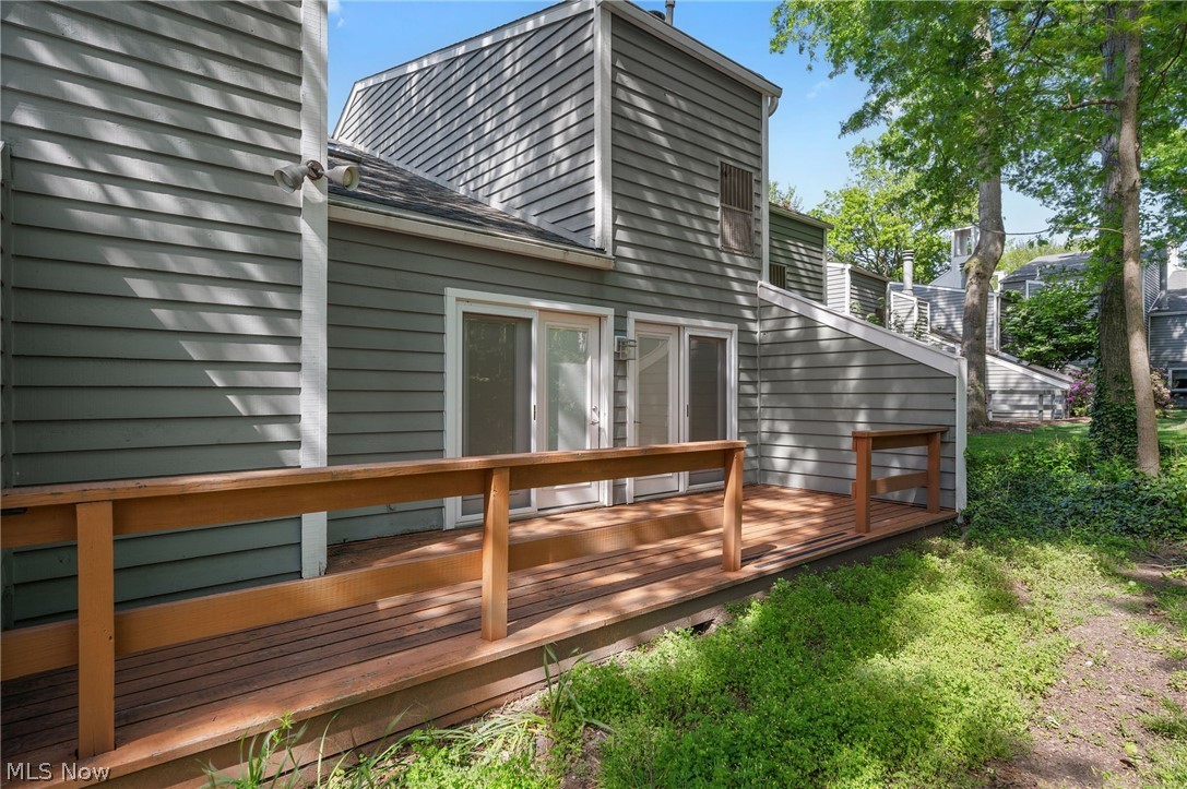 Acorn Creek Condo Assoc - Residential