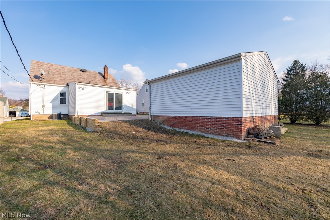 Walter H Tellings Mayfield-Est - Residential