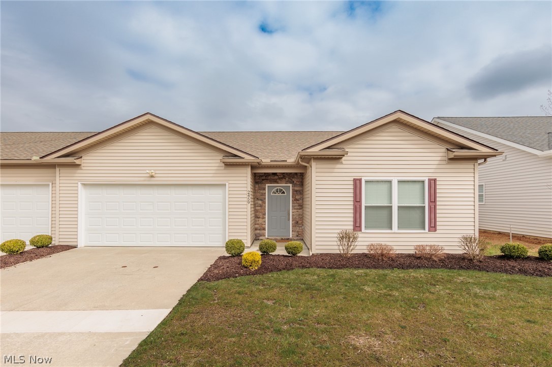 Waterford Pointe 2 As Pleasant - Residential