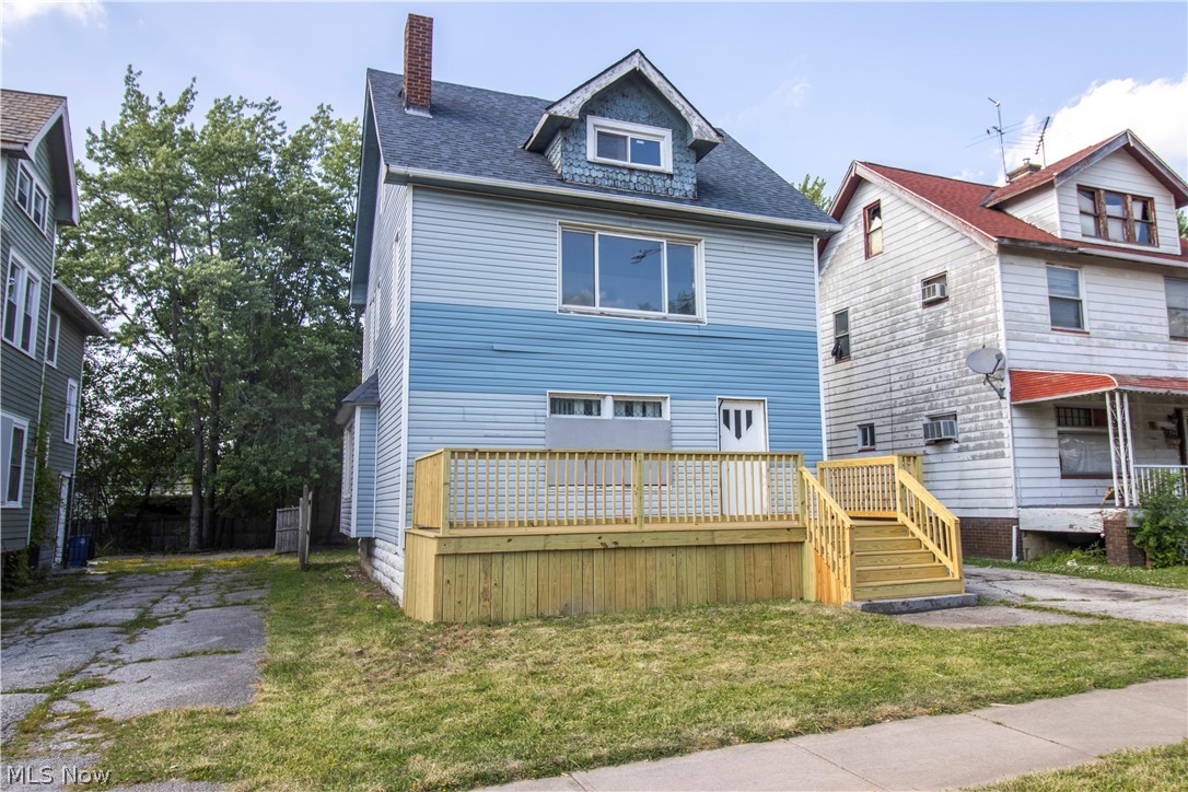 Welcome to your next project at 12707 Harvard Ave conveniently nestled in the Union Miles neighborhood of the east side of Cleveland OH! Have your crew bring this home back to it's glory!