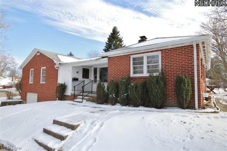 All brick house newer roof and newer furnace,Formal living room and family room on the first floor,two full baths