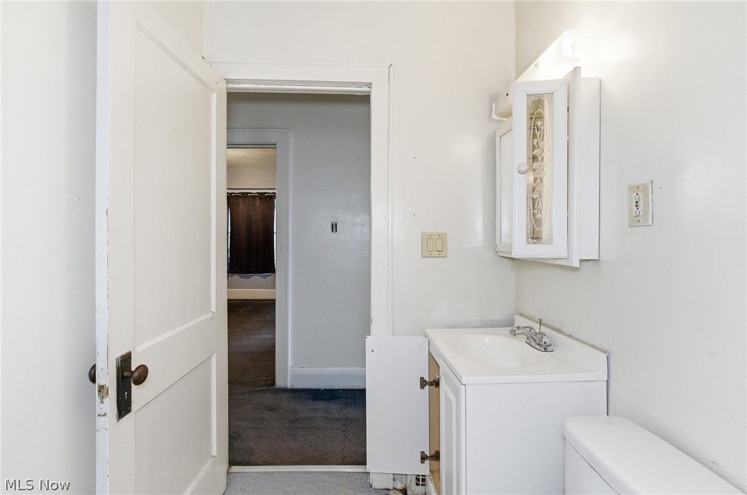 Berwald-Stewart Cos Colonial - Residential Income