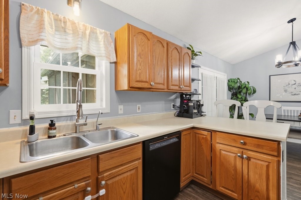 Pleasant Manor - Residential