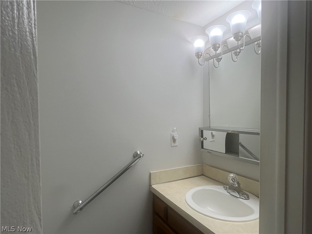 Richmond Place Condo Ph 11 - Residential