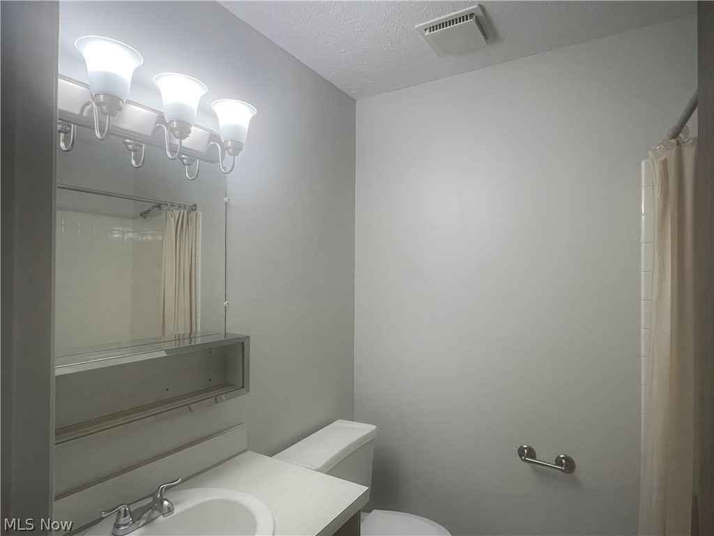 Richmond Place Condo Ph 11 - Residential