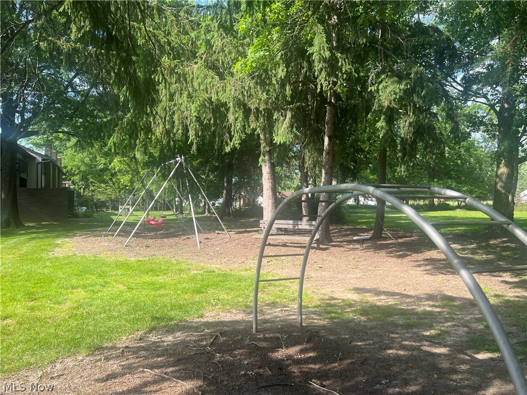 Richmond Place Condo Ph 11 - Residential