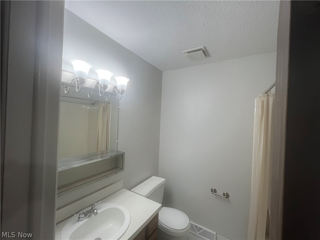 Richmond Place Condo Ph 11 - Residential