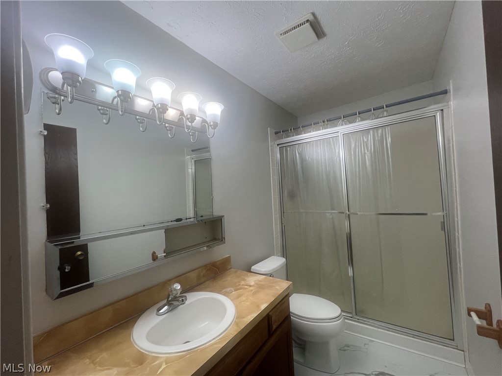 Richmond Place Condo Ph 11 - Residential