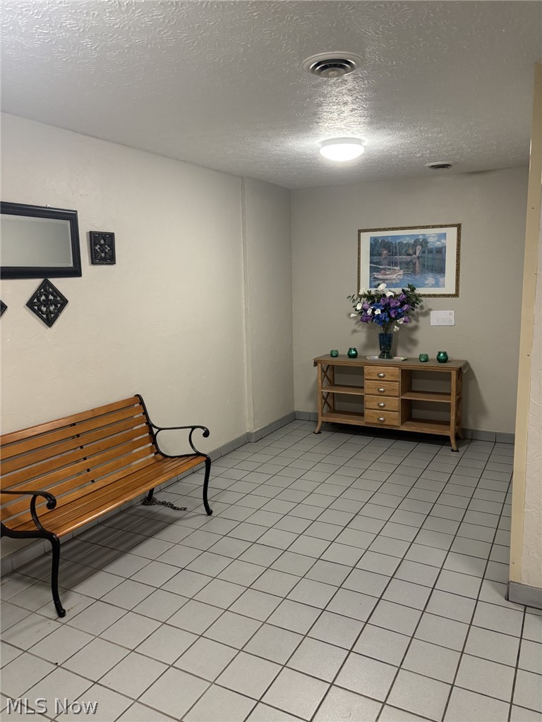Kings Path Condo - Residential