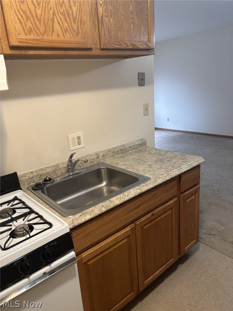 Kings Path Condo - Residential