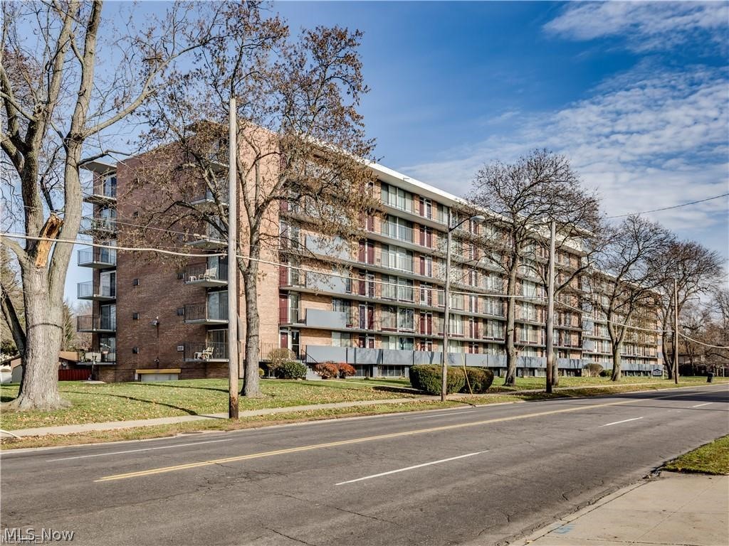 Seven Stories East Condo - Residential Lease