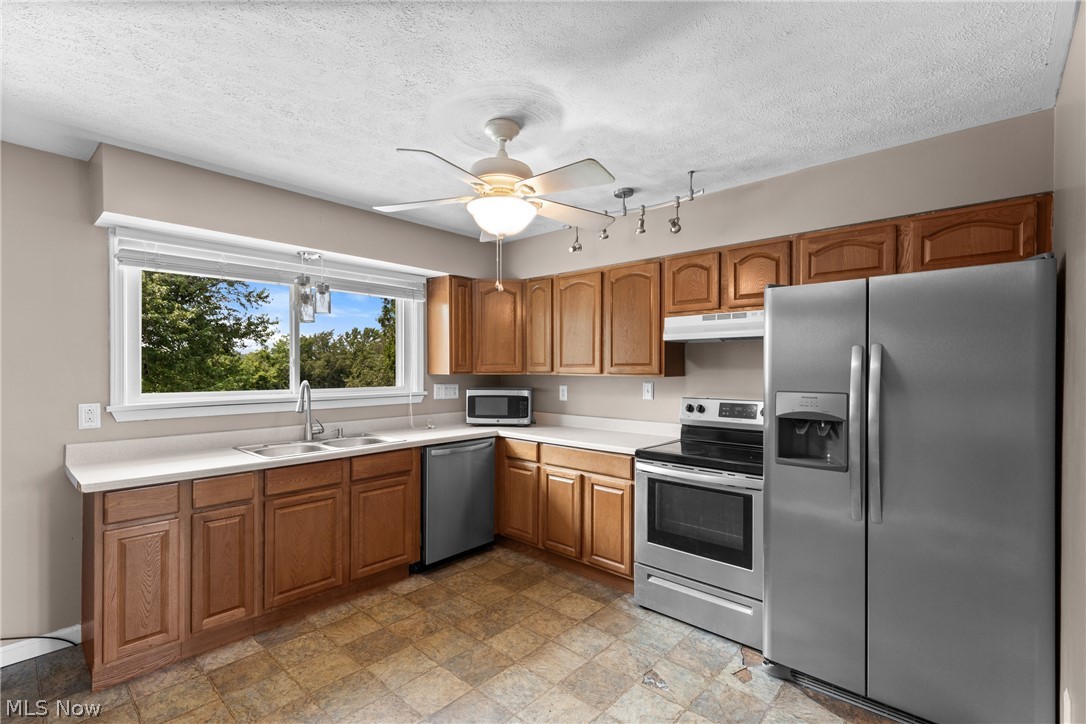 Plainfield Drive Add - Residential