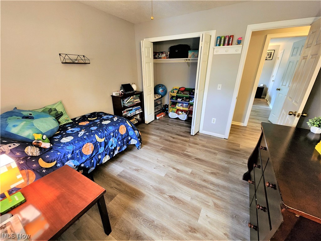 Village/Gloria Glens Park - Residential