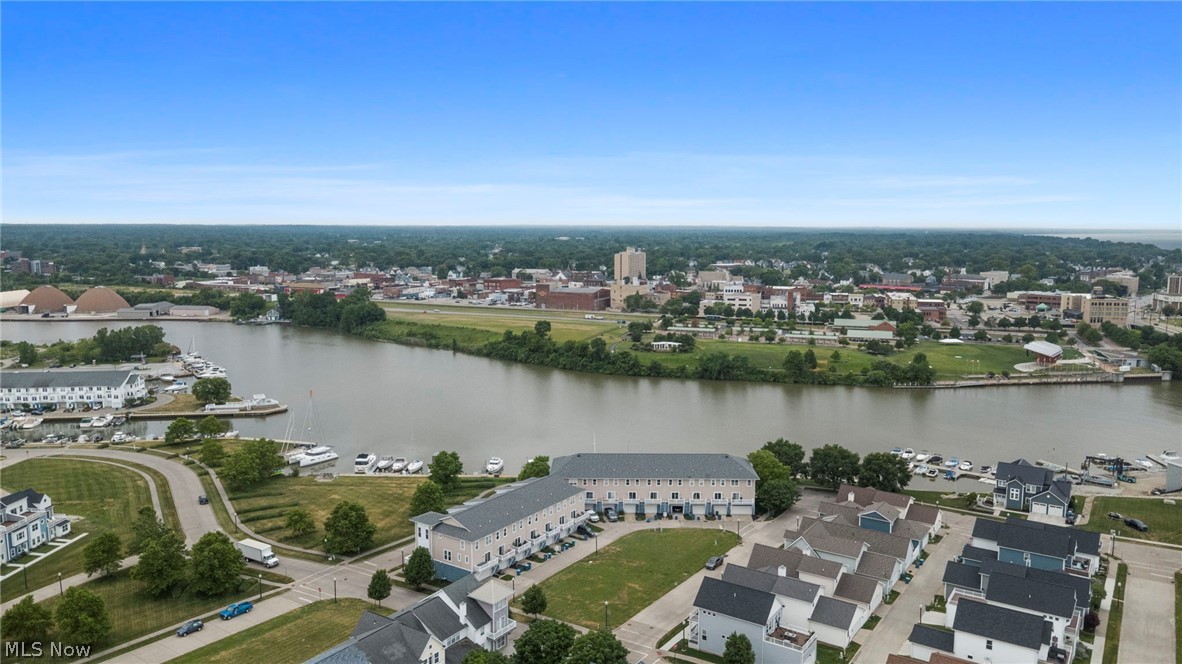 Harbor Walk/Black River 14 Su - Residential