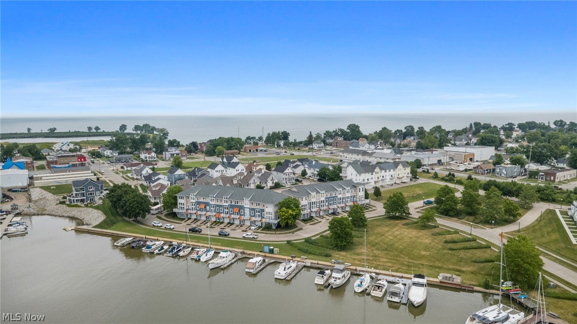 Harbor Walk/Black River 14 Su - Residential