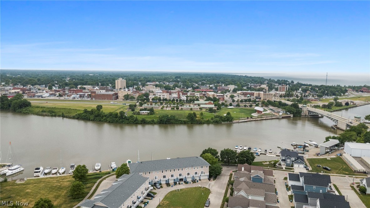 Harbor Walk/Black River 14 Su - Residential