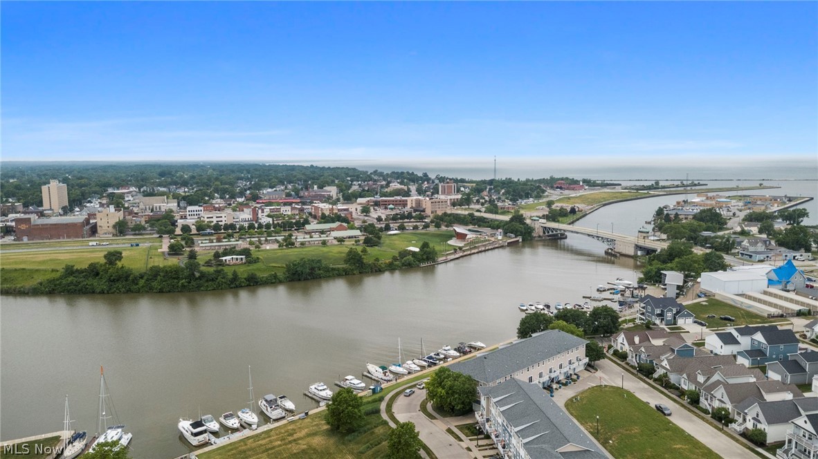Harbor Walk/Black River 14 Su - Residential
