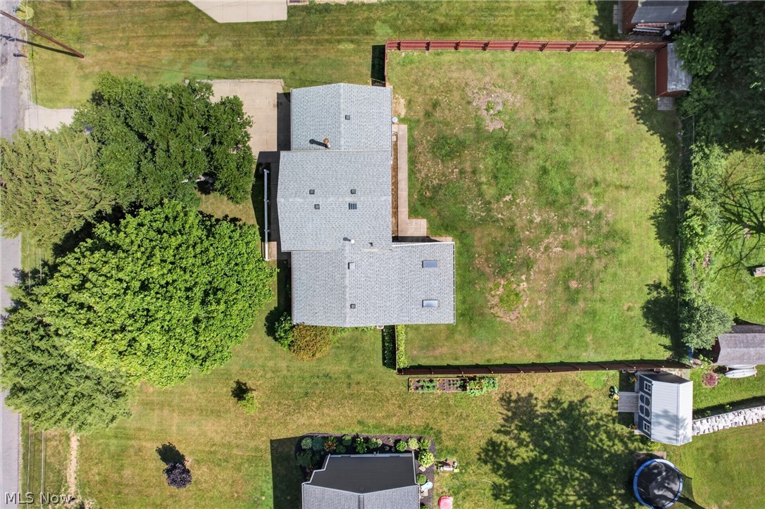 Broken Fence Estate #4 - Residential