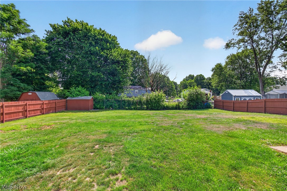 Broken Fence Estate #4 - Residential