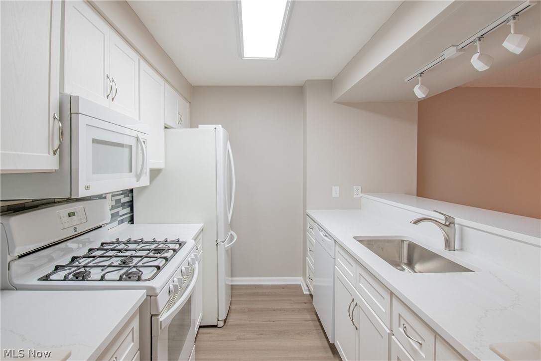 Woodland Lake Ph II - Residential