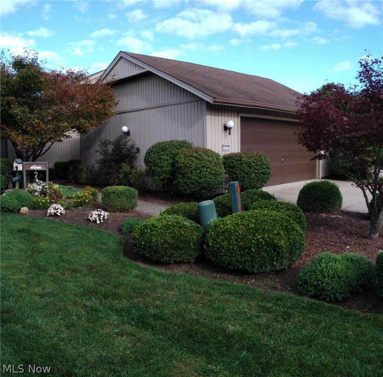 DESIRED DETACHED CLUSTER HOME IN THE MEADOWS, VERY PRIVATE WITH OUTSTANDING COURTYARD. This home Boast of 2100 sq ft. Featuring High Ceilings, 34x19 Great room with a Wall of Windows, Woodburning fireplace & Surround Cabinetry & plenty of room for a Dining Room. Spacious Eat-in-Chef Kitchen with Center Island, Custom Counters, Skylight, Pantry, Slider to Courtyard. Master Bedroom with Ensuite, W.I.C. & Slider to Courtyard. Guest Bedroom 15x12, 2.5 Baths, Laundry Room, Multi Closets. Over Sized Garage, UPGRADED TO GAS HEAT. MUST SEE E Z TO SHOW. PLEASE REMOVE SHOES AND CONTACT AGENT WITH OFFERS TO PURCHASE.