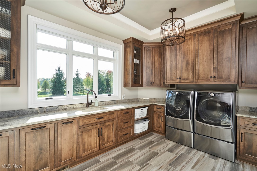 Sharon Falls - Residential