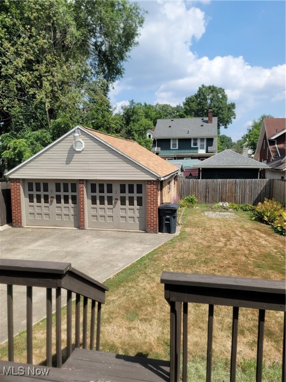 Carl - Residential