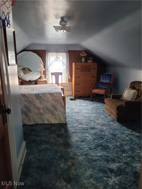 Carl - Residential