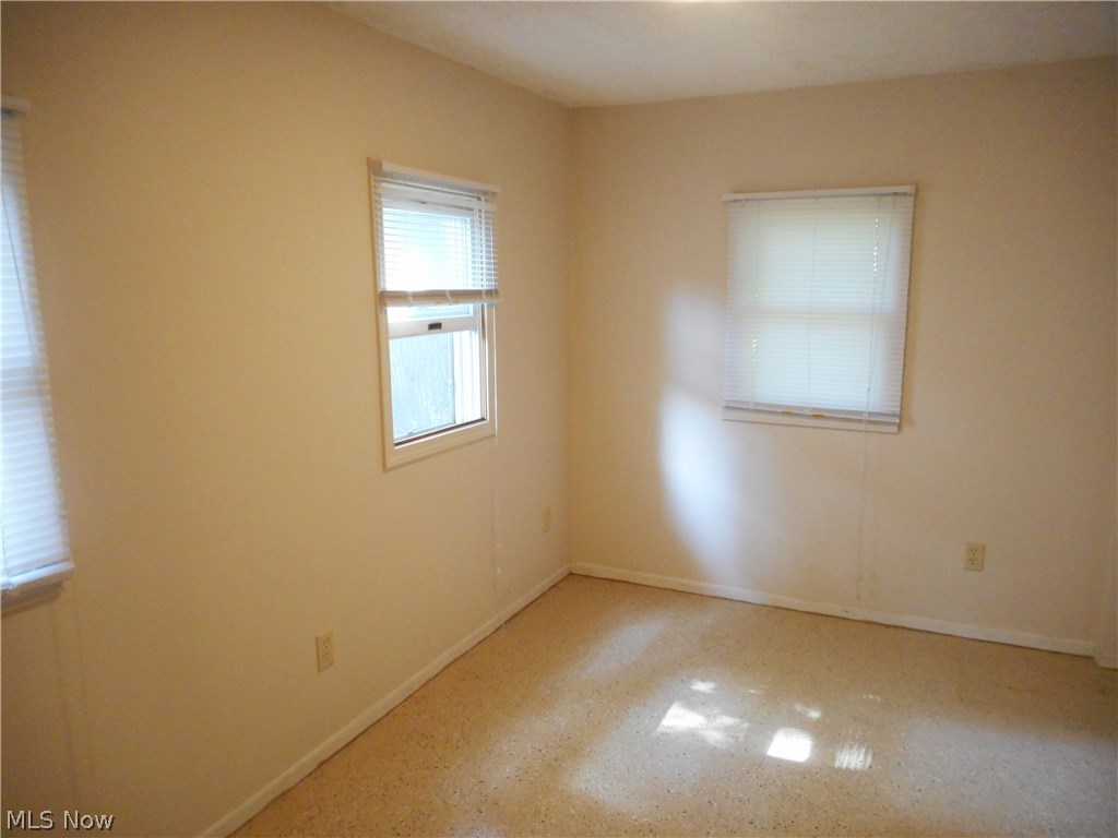 Meadowbrook Lake - Residential