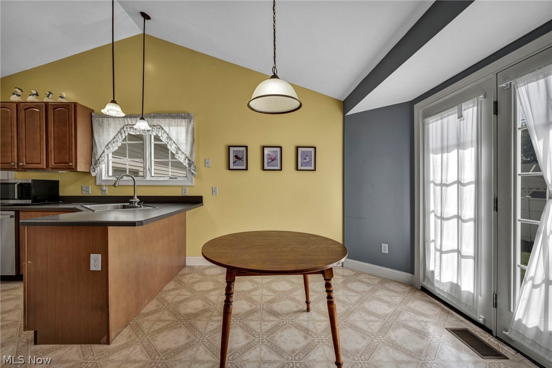 Cleveland Beach - Residential
