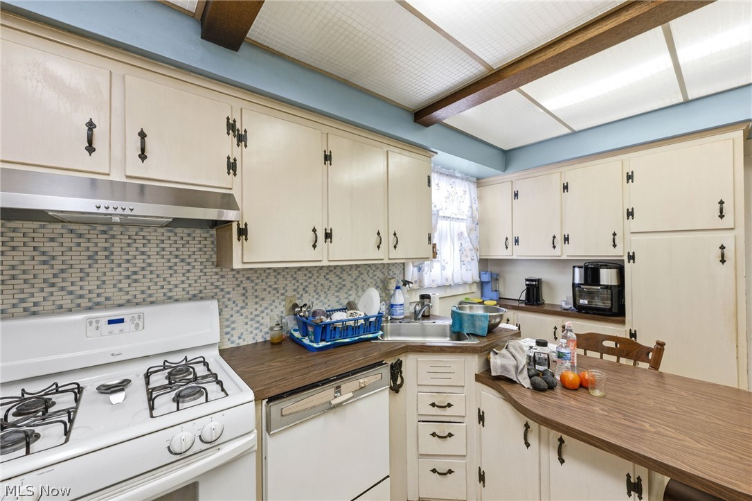 Amelia A Hubbard - Residential