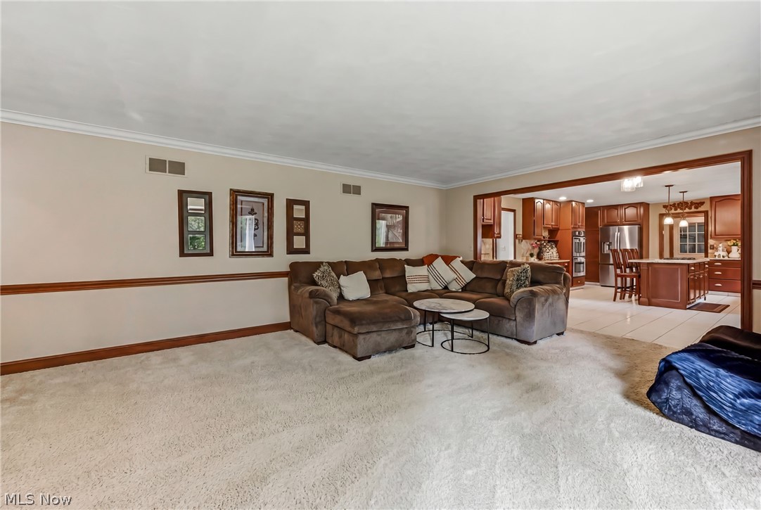 Russo-Lakhani Woods #2 - Residential
