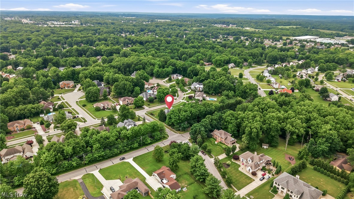 Russo-Lakhani Woods #2 - Residential