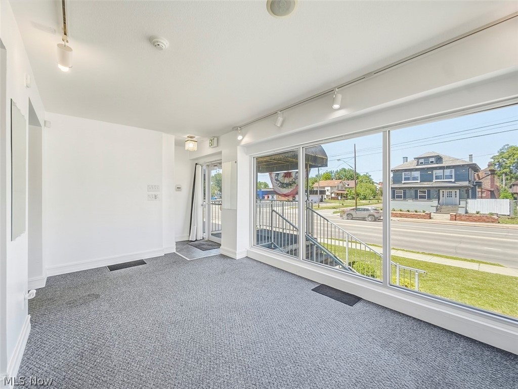 Golf Gardens - Residential